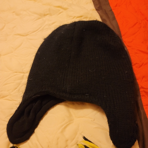 Penguin hat - Picture 3 of 3